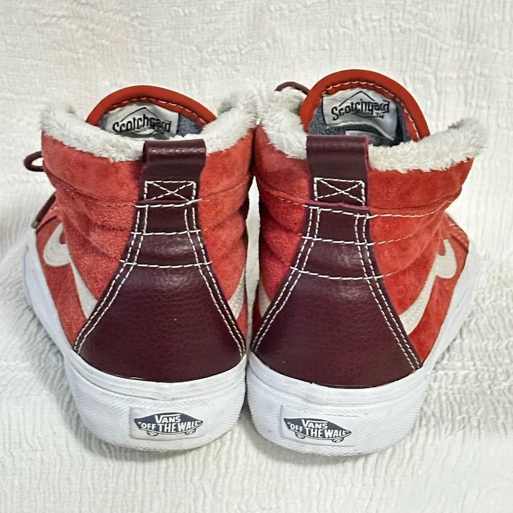 🔥 Vans Sk8-Hi MTE Hot Sauce/Port Royale w/ Fur Lining - Men’s 4 / Women’s 5.5🔥